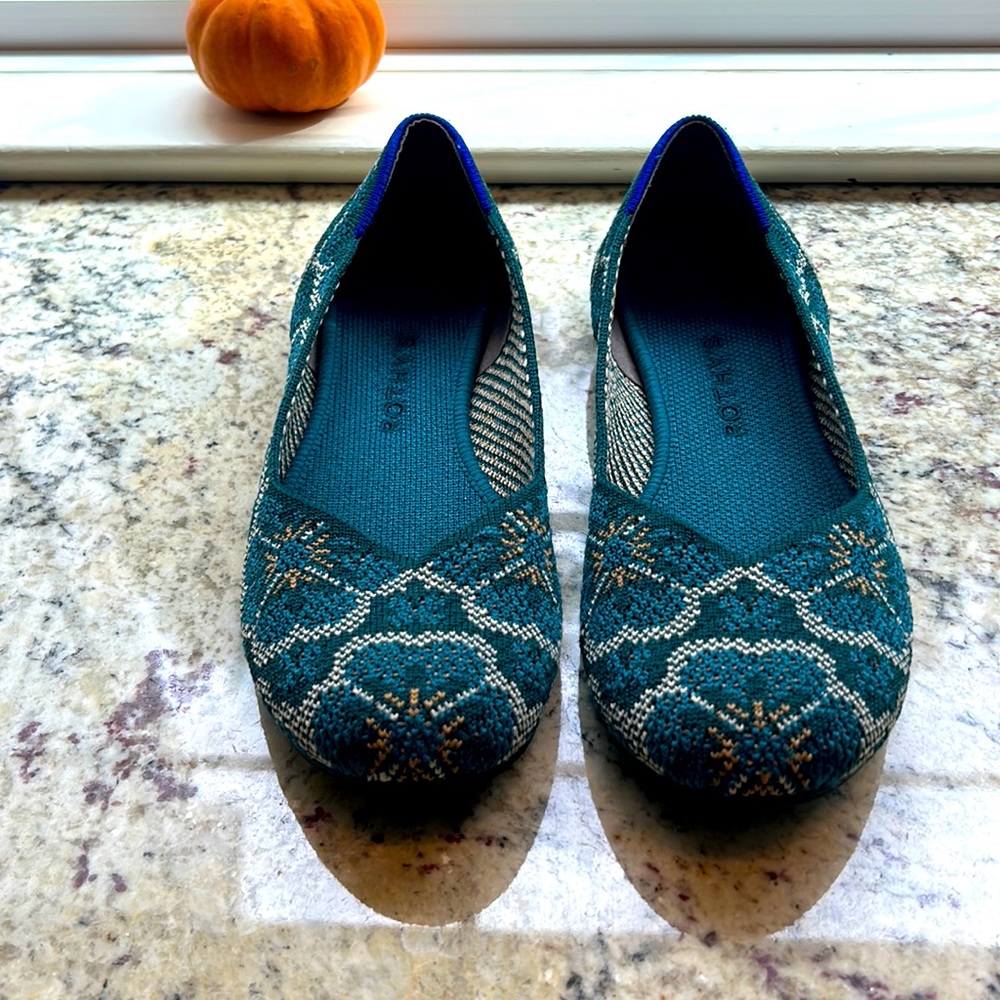 Limited edition floral Rothy’s